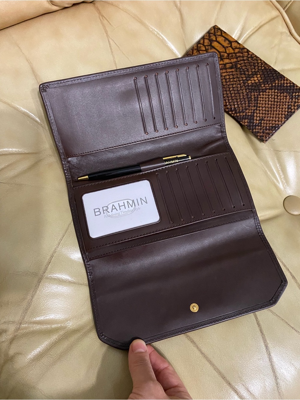 NWT Brahmin Checkbook Wallet Tortoise Seville Retired Snake Print Leather - Picture 5 of 12